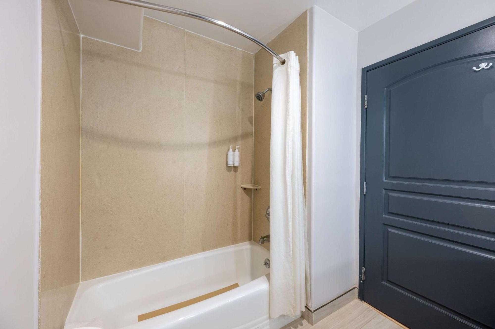 Torrance Inn Lax Airport Area Ngoại thất bức ảnh