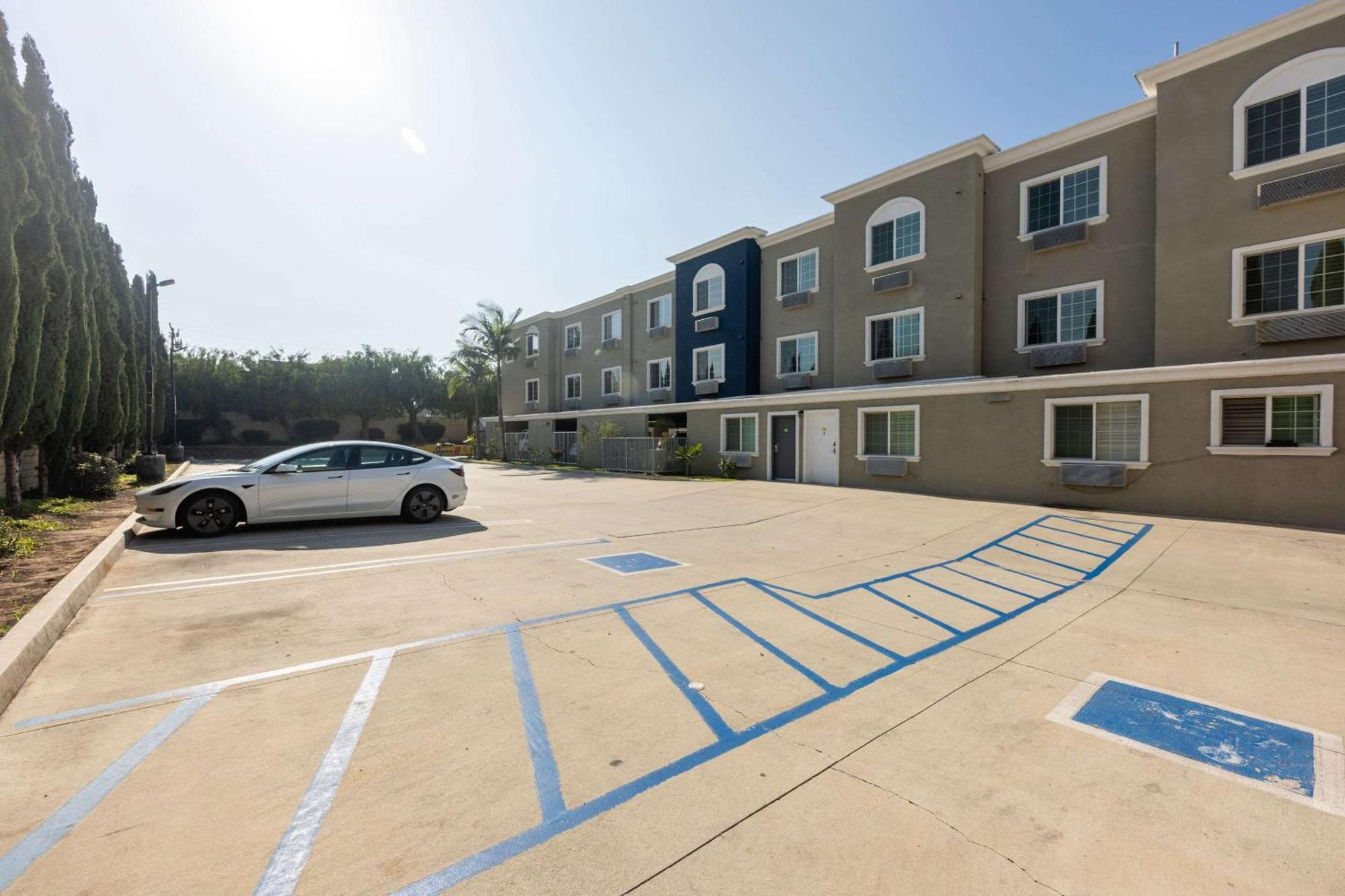 Torrance Inn Lax Airport Area Ngoại thất bức ảnh